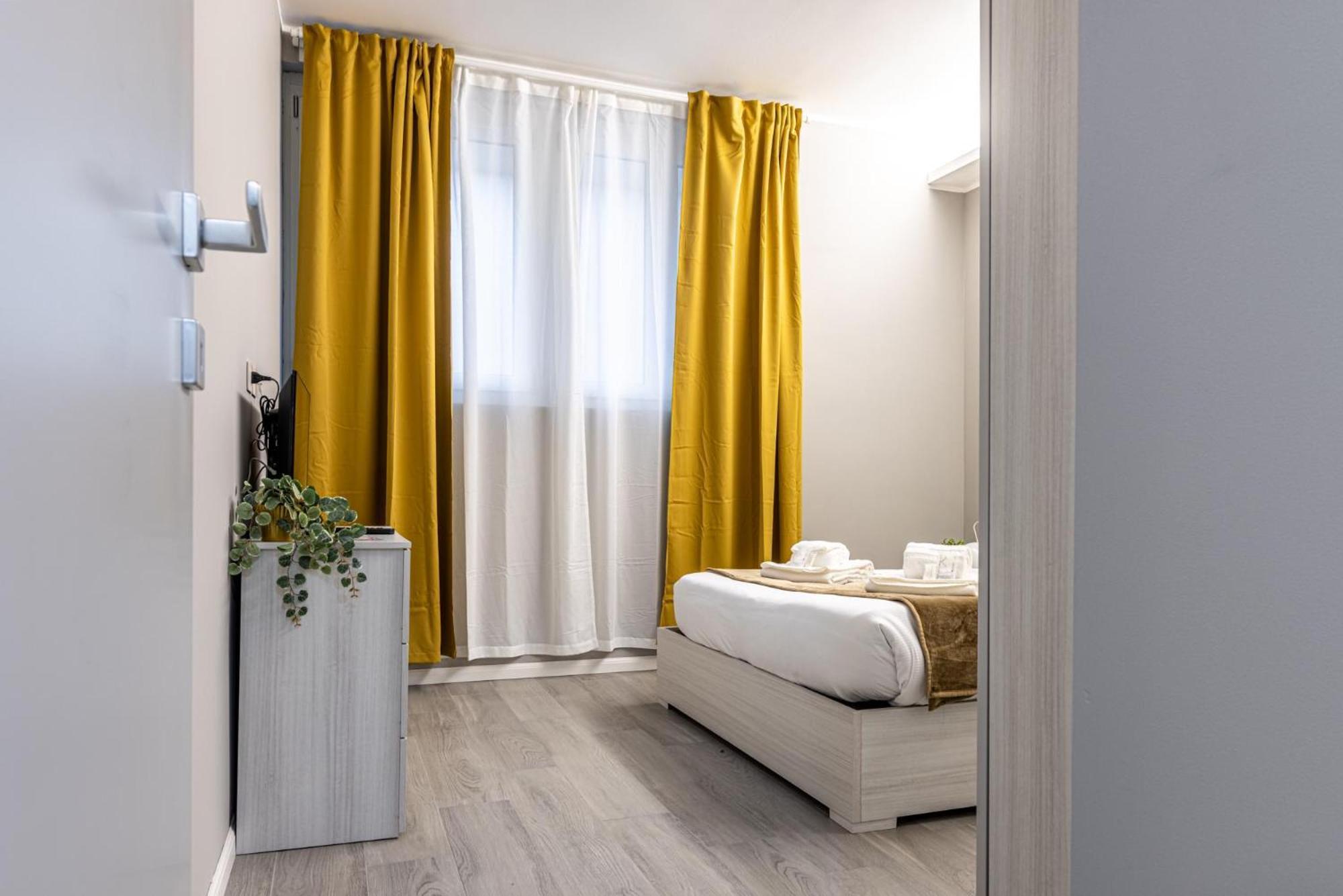 Lovely Apartment - 15Min Duomo, Milano Екстер'єр фото