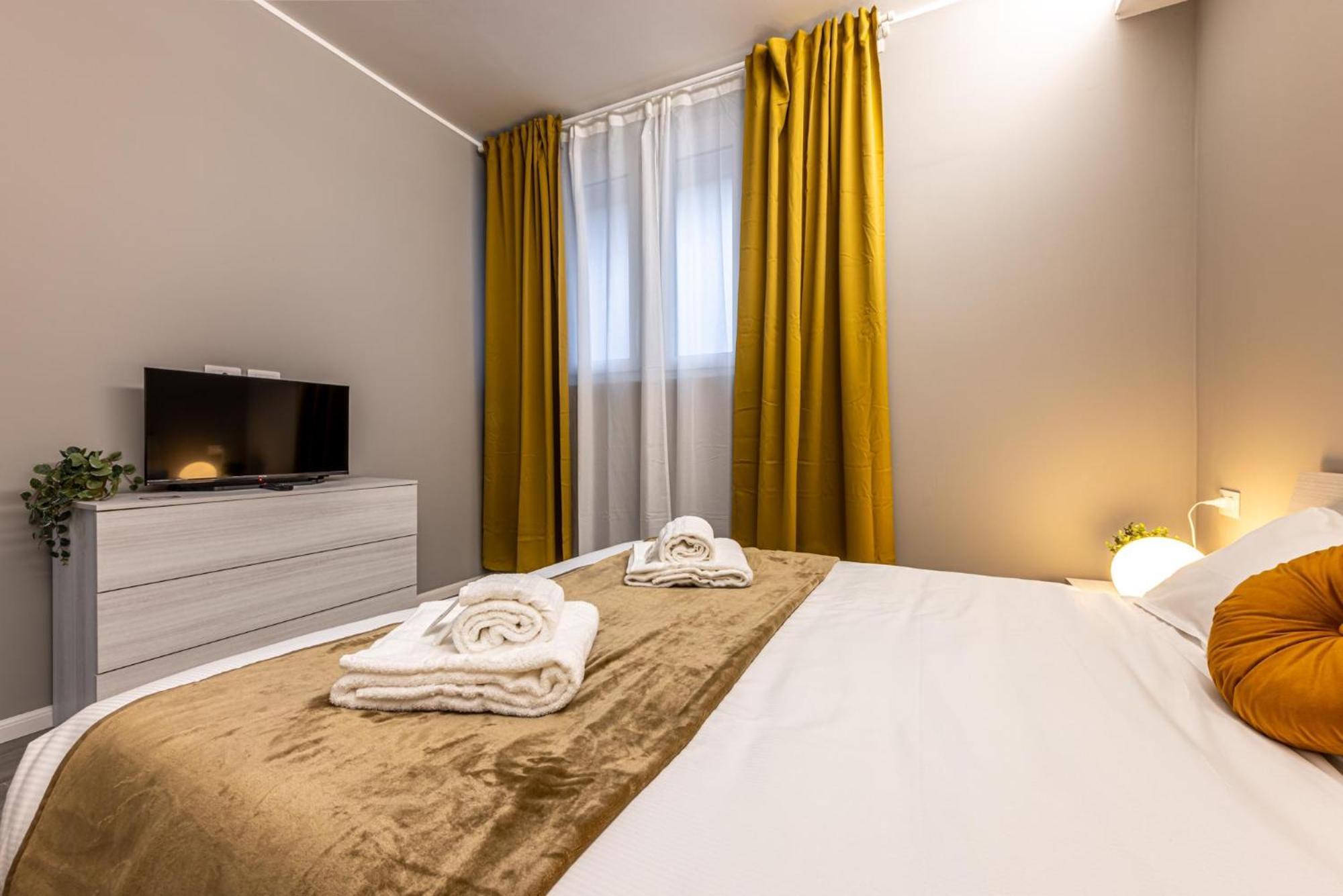 Lovely Apartment - 15Min Duomo, Milano Екстер'єр фото